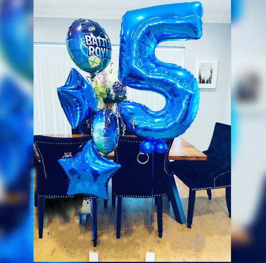 Battle Royal Theme 5th Birthday Balloon Bouquet
