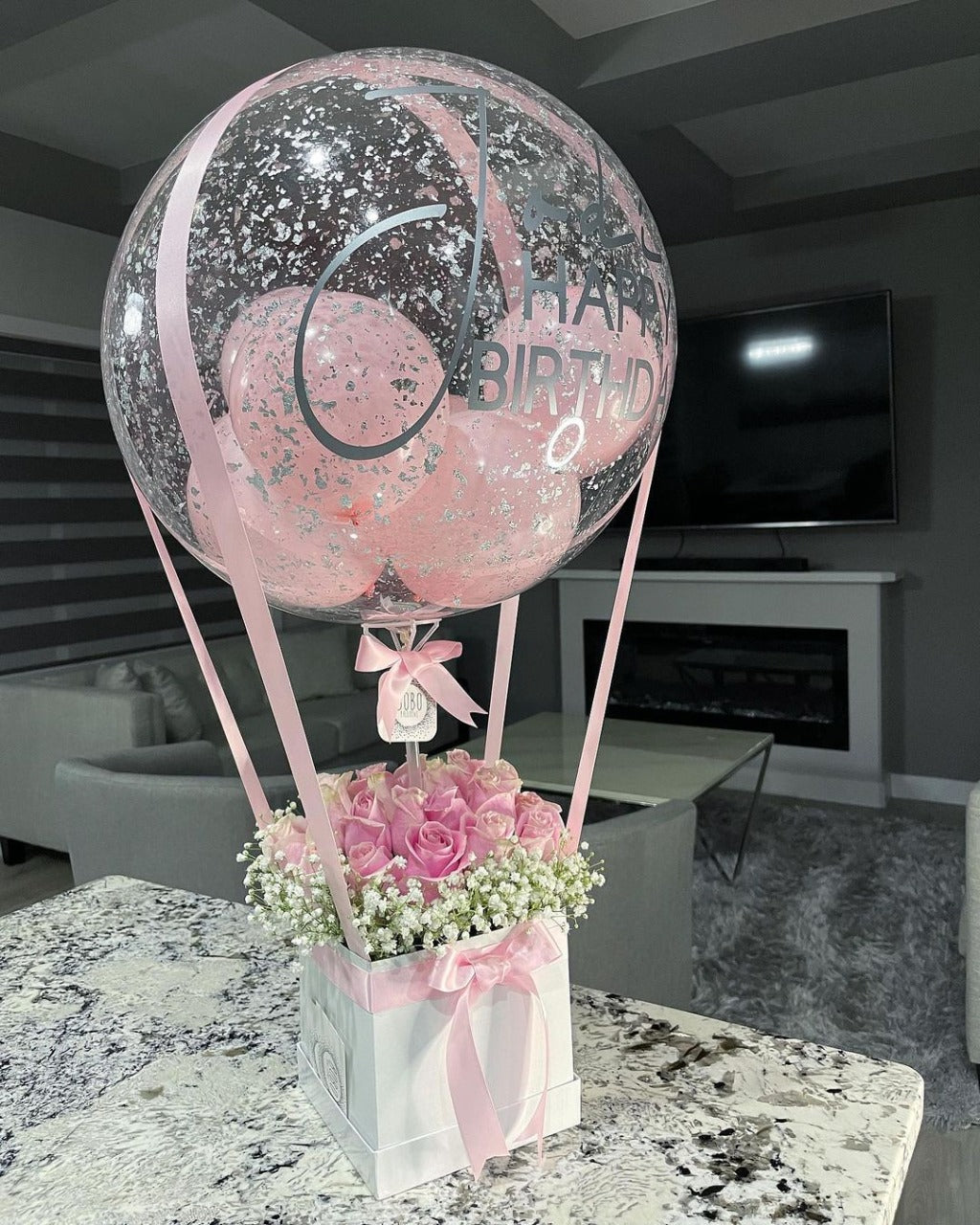 Basket Bouquets happy Birthday