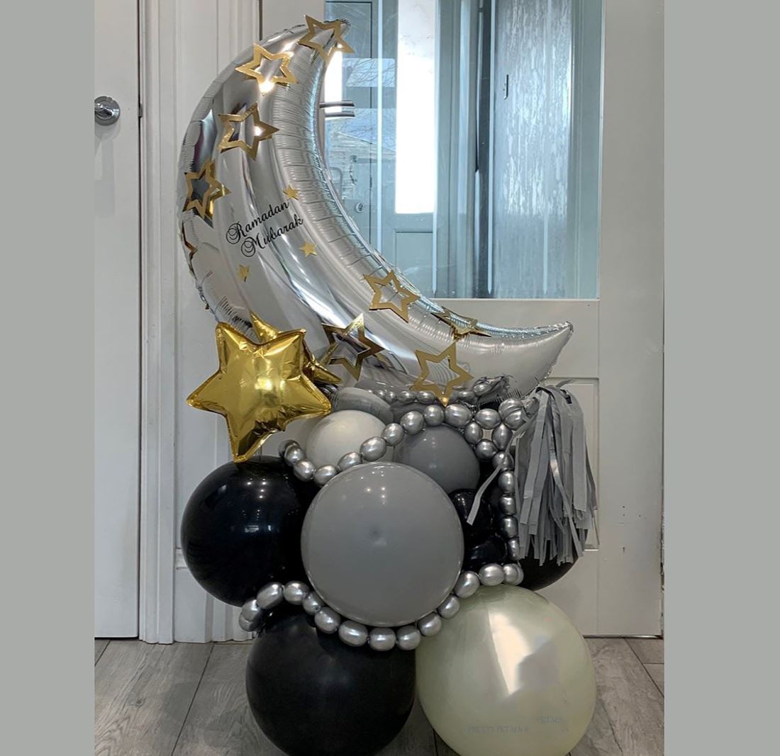 Ramadan Mubarak Crescent Cluster Balloon Bouquet
