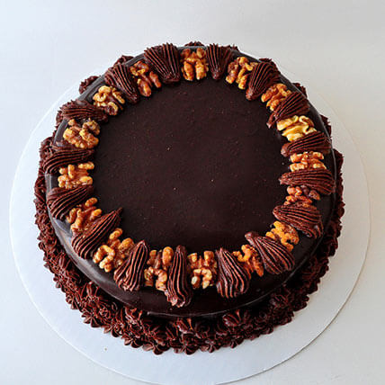 Chocolate Walnut Cake Half Kg.