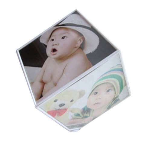 Fusion Personalized - Rotating Cube White