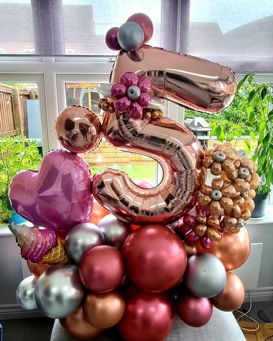 5th Birthday Balloon Cluster