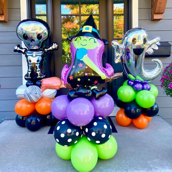 Halloween Theme Ghost And Skeleton Balloon Bouquet