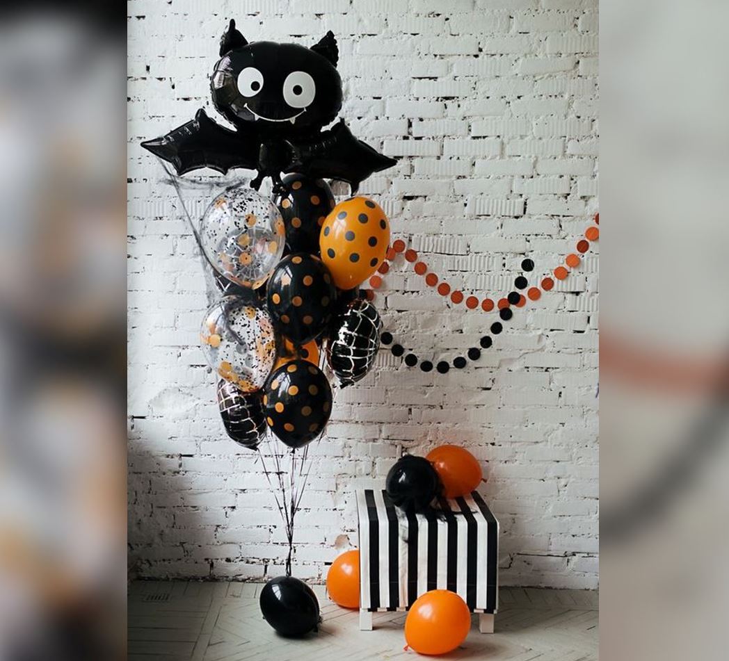 Halloween Bat Confetti And Polka Dots Balloon Bouquet