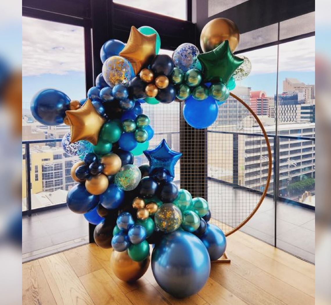 Ring Balloon Decoration