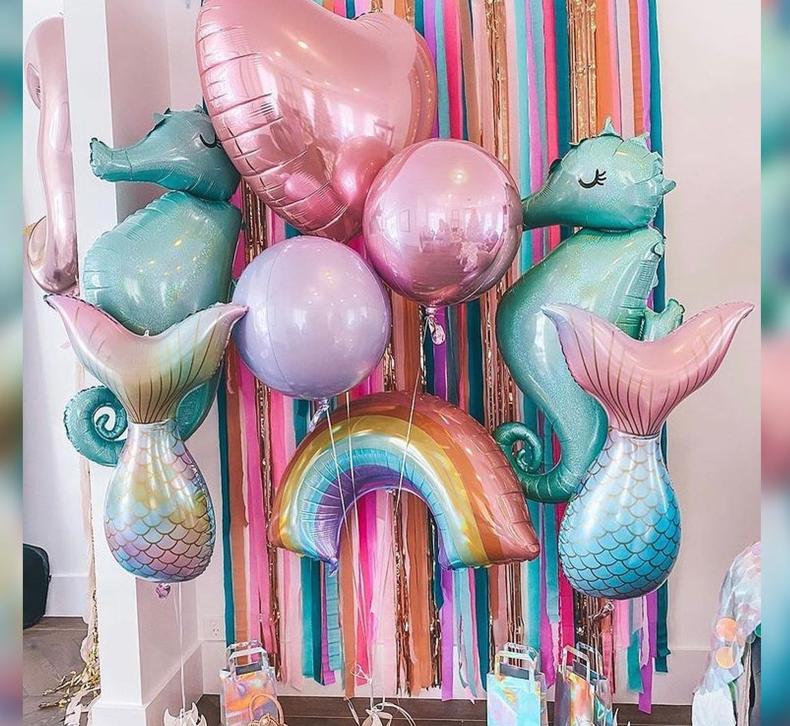 Sea Horse And Mermaid Sequin Supershape Heart Balloon Bouquet 