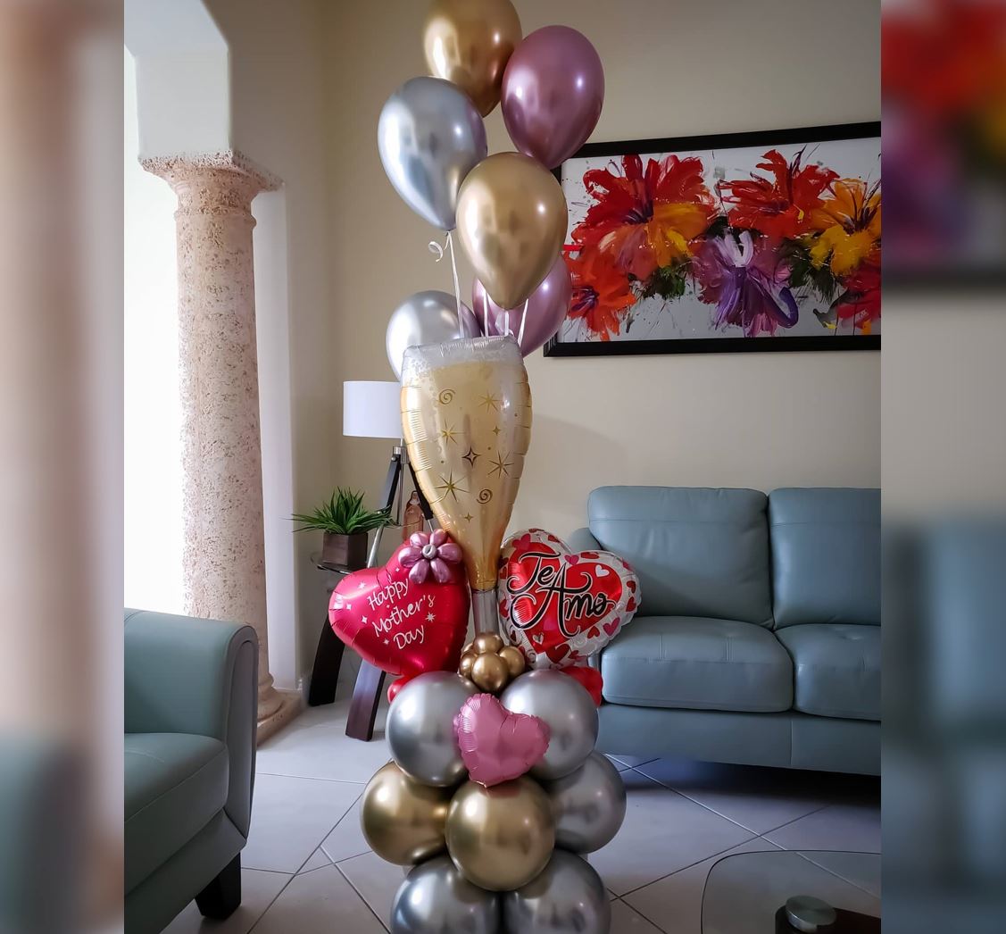 HMD Champagne Glass Heart Balloon Bouquet
