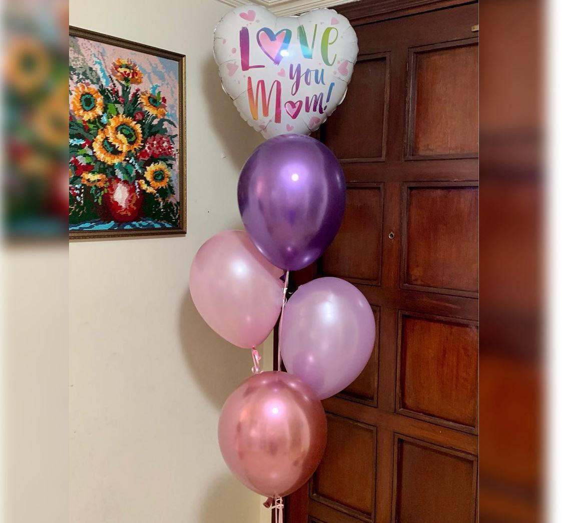 Love You Mom Balloon Bunch