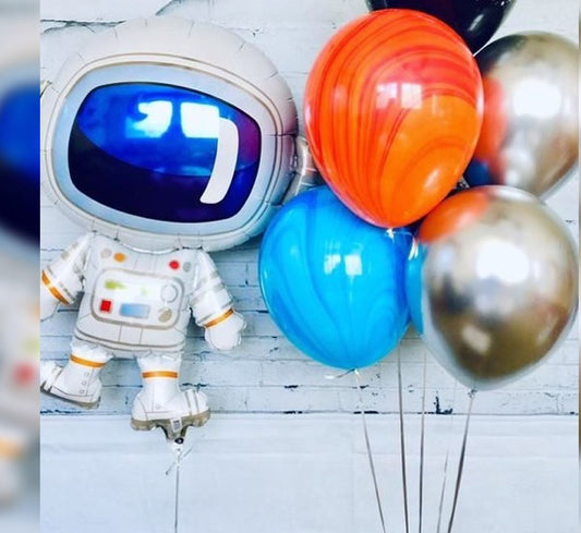 Space Theme Astronaut Balloon Bouquet