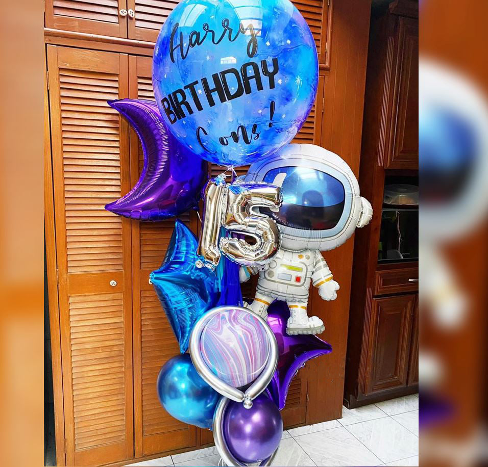 15th Birthday Astronaut Foil Balloon Bouquet