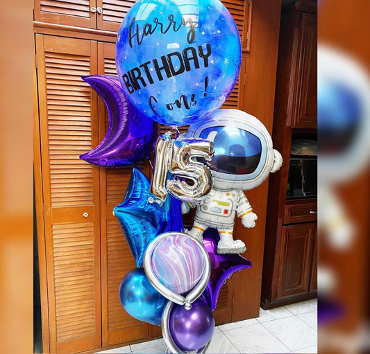 15th Birthday Astronaut Foil Balloon Bouquet