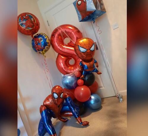8 Number Spider-man Supershape Round Foil Balloon Bouquet