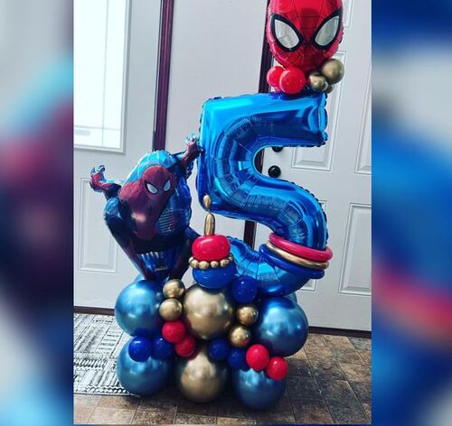 5 Number Spiderman Foil Balloon Bouquet