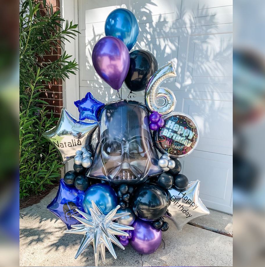 6th Birthday Vader Helmet Balloon Bouquet