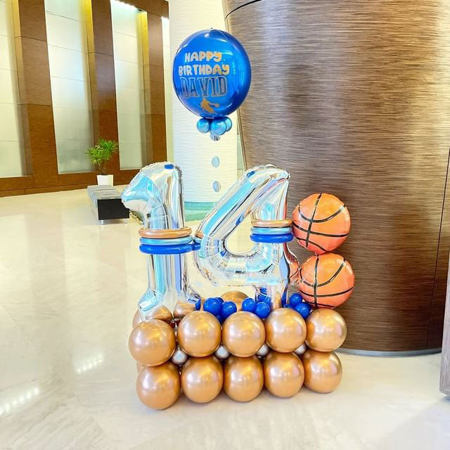 14 Number Basketball Theme Cluster Balloon Bouquet