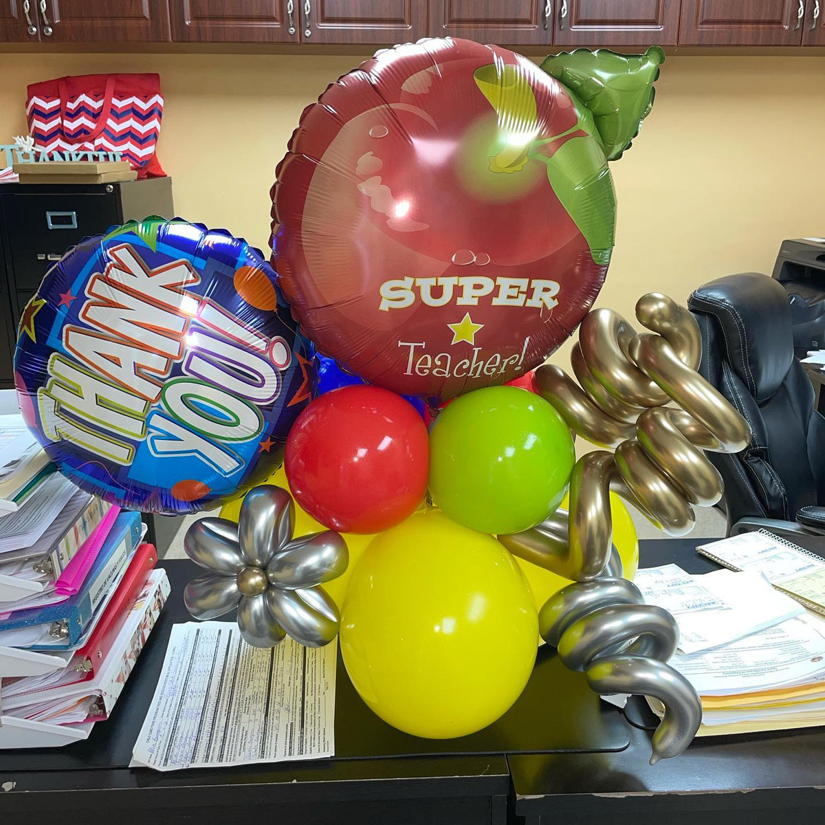 Teacher's Day Theme "Thank You"  Message Balloon Bouquet