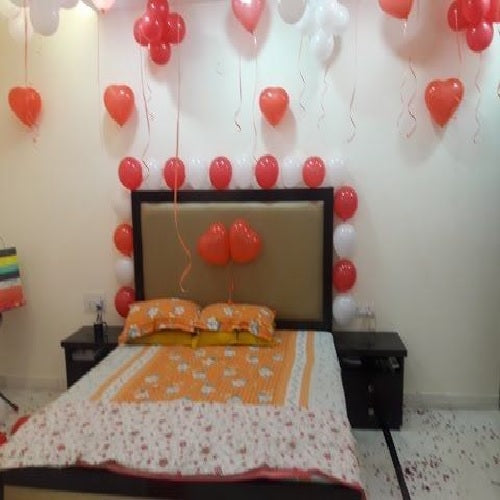Valentine  Cluster and Helium Balloon Decoration